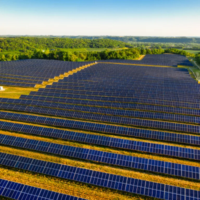 Financement EnR : Le défi du « Merchant Tail » en 2026